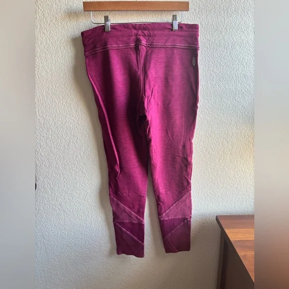 Rare FP Movement by Free People Kyoto Utility-Pocket Leggings - Picture 4 of 7